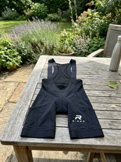 Customer photo 11